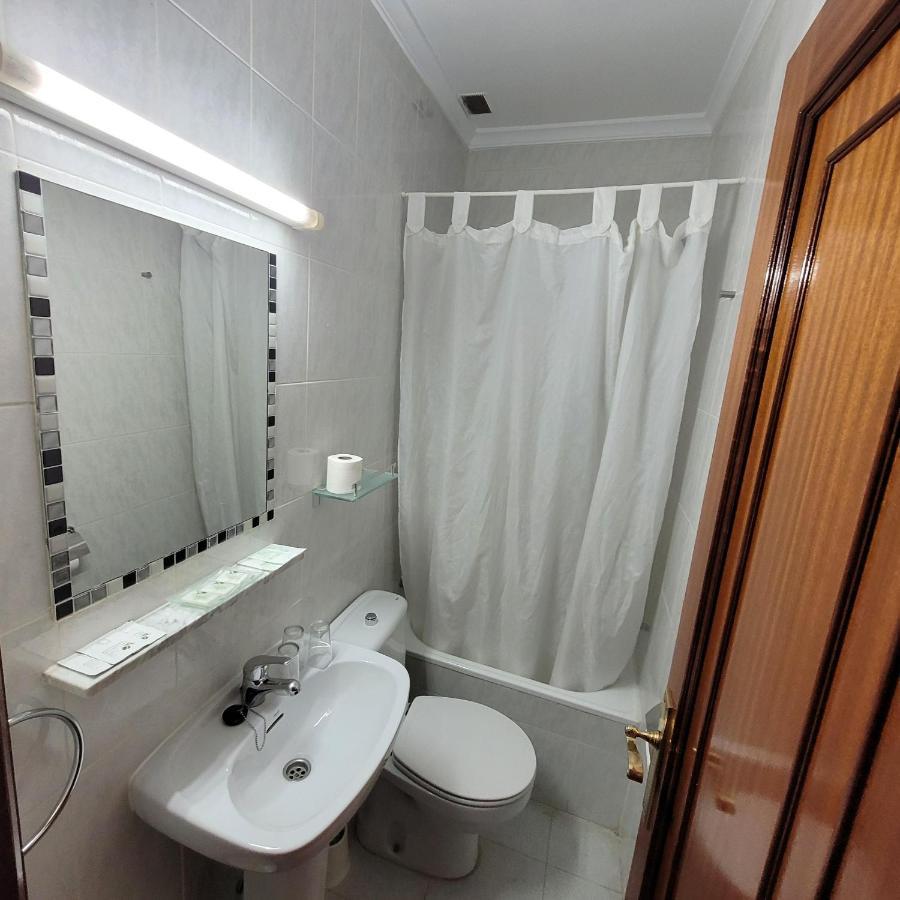 Hostal Pan America มาดริด ภายนอก รูปภาพ